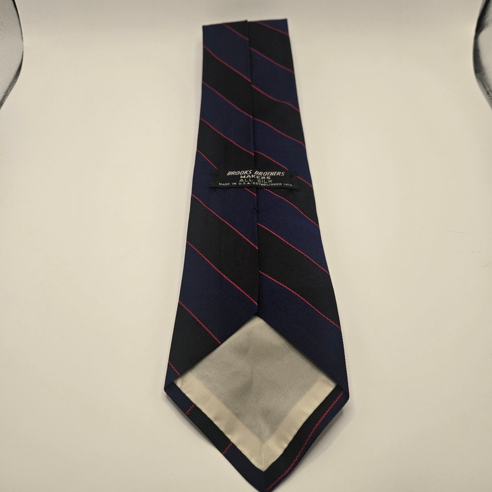 Brooks Brothers Makers 100% Silk Tie Navy Black Red Repp Stripe Made in USA (A1) - Picture 4 of 9